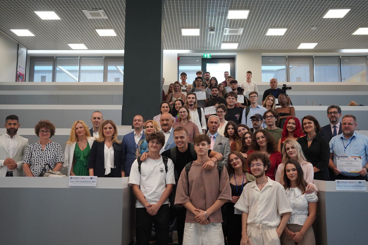 Q-Helix Alliance activity, photograph 3